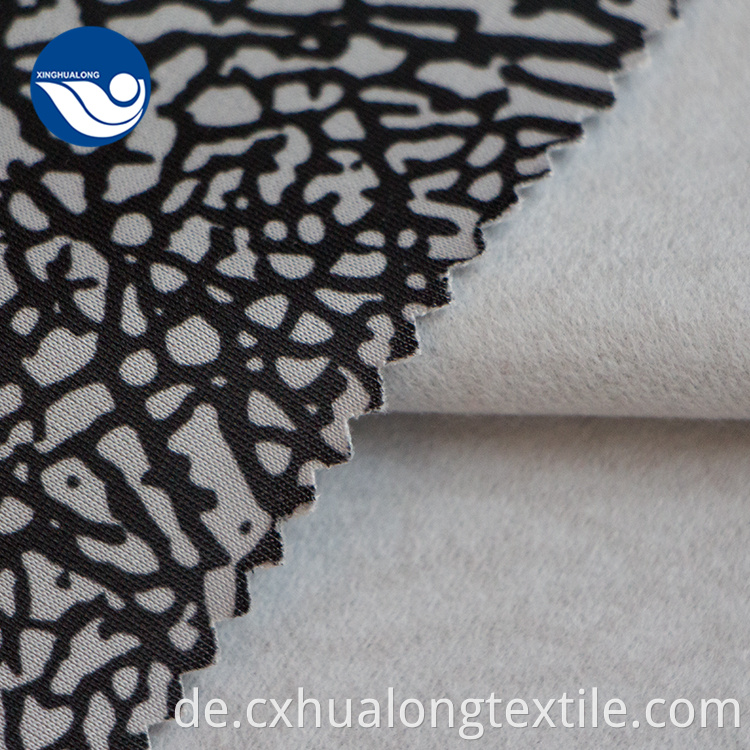 Printed upholstery fabric